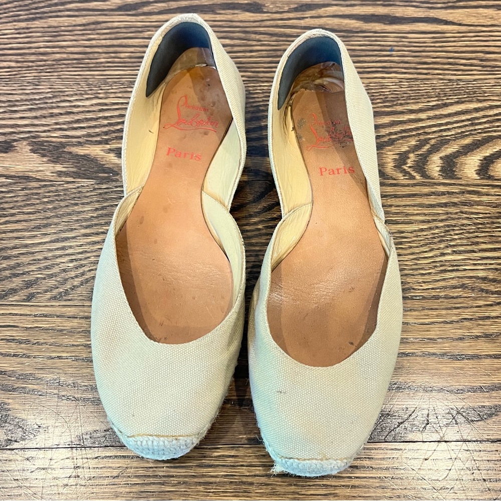 Christian Louboutin Beige Cloth Espadrille Flat size 8